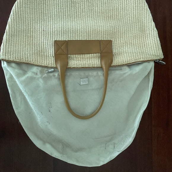 Authentic FURLA - Cream Straw Brown Leather Handbag - Picture 4 of 15